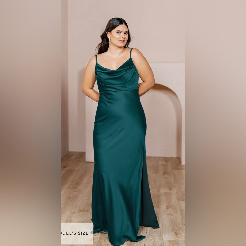 Revelry skye satin emerald green dress